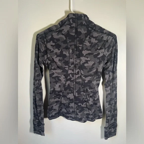 Lululemon Run Briskly 1/2 Zip Jacket Size 2 Heritage Camo Jacquard Black - Picture 6 of 12